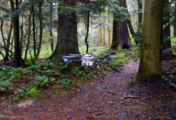 Le drone qui vole intelligemment